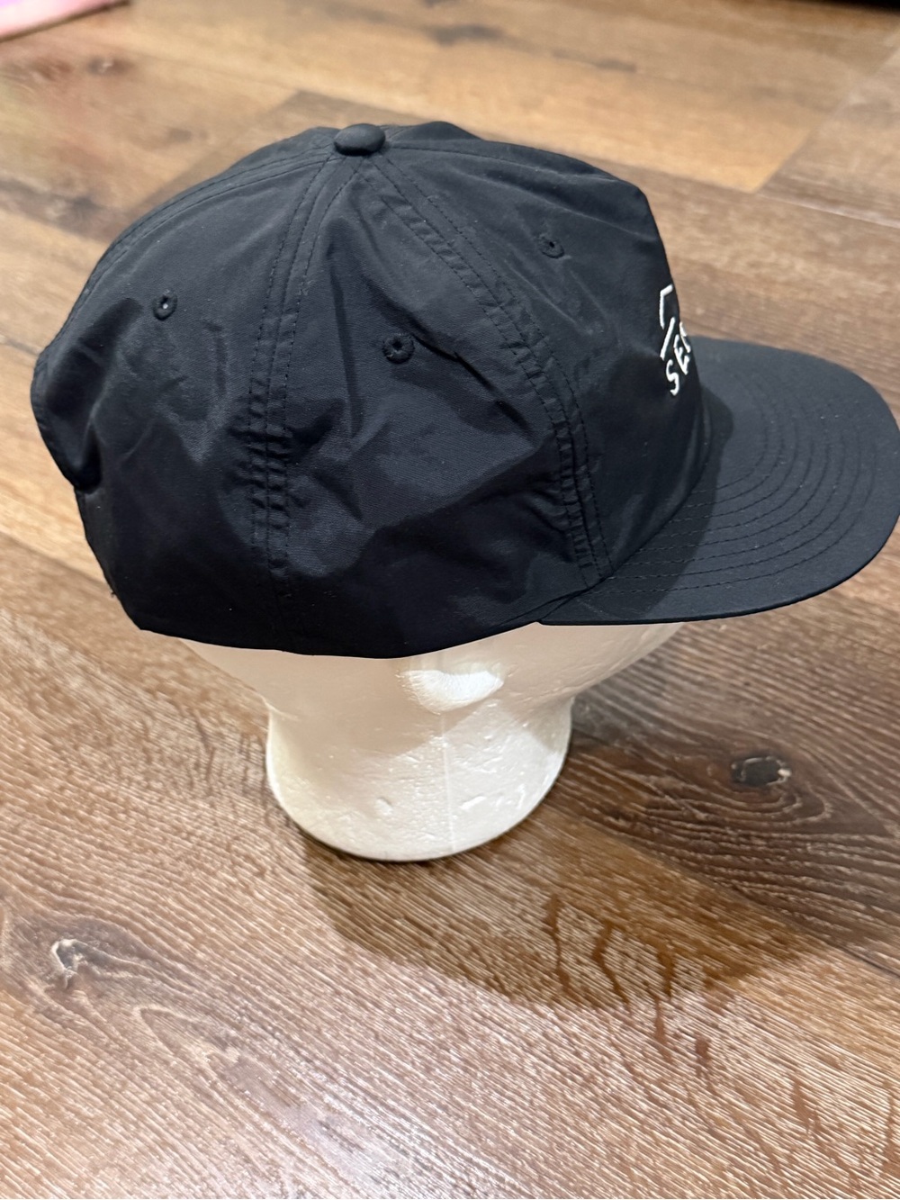NWOT Seneca nylon hat Embroidered Black Baseball Cap for Men - Picture 3 of 6